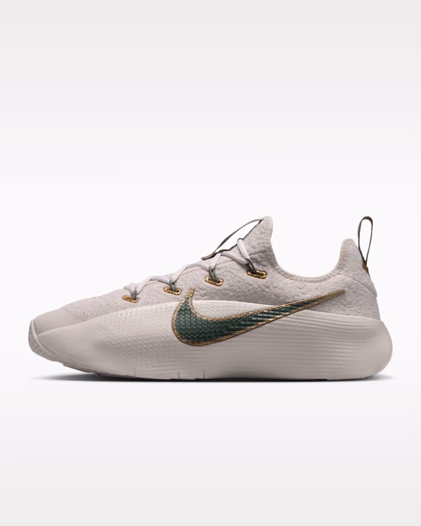 LEBRON+TR+1 LeBron TR 1