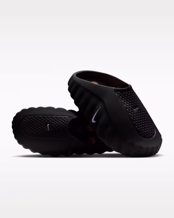 Nike Mind 001